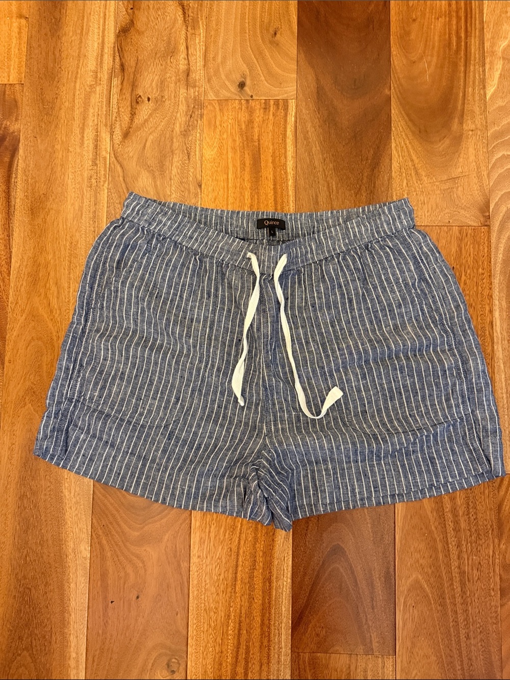 Quince 100% European Linen Navy and White Striped Drawstring Shorts large